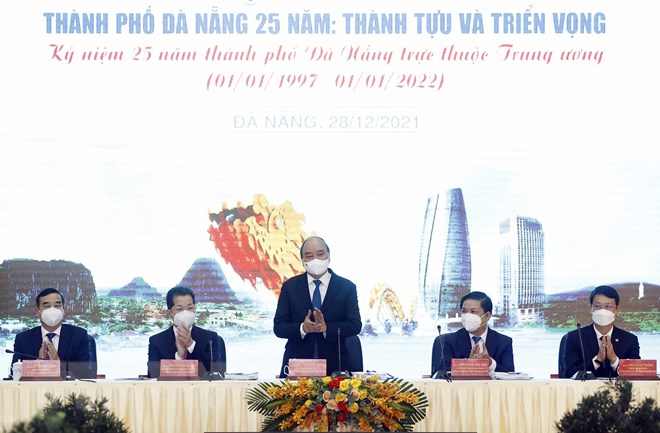 Chủ tịch nước nhấn mạnh những thành quả của Đà Nẵng đã truyền cảm hứng cho nhiều địa phương miền Trung cùng vượt khó vươn lên - Ảnh: TTXVN