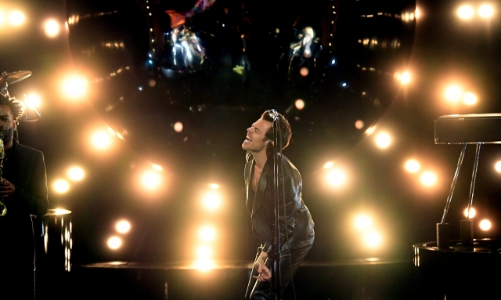 Những kỷ lục về doanh thu của làng nhạc trong năm 2021