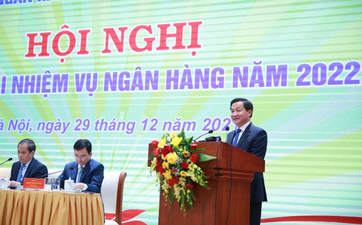 Phó Thủ tướng Lê Minh Khái phát biểu tại hội nghị