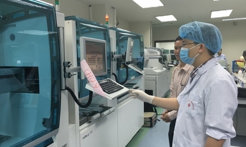 Doanh nghiệp kinh doanh thiết bị y tế phải kê khai lợi nhuận dự kiến