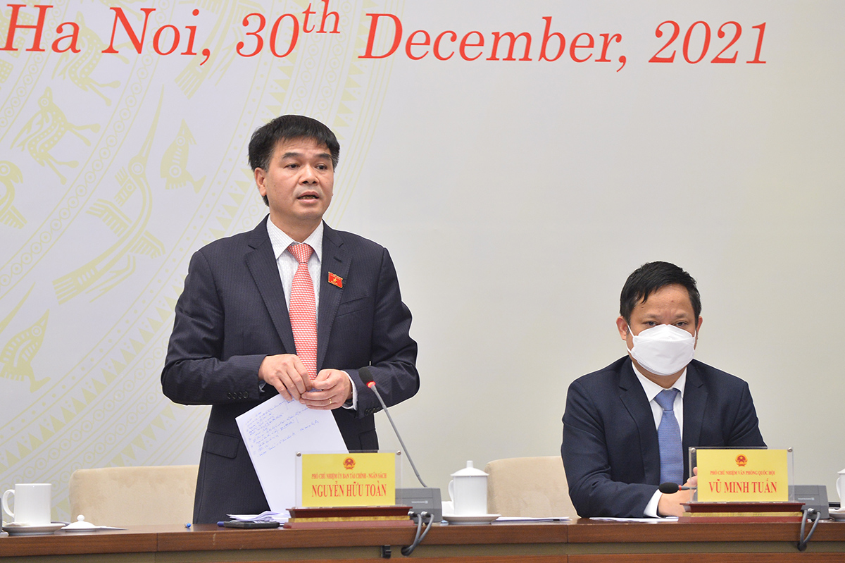 Phó Chủ nhiệm Ủy ban Tài chính - Ngân sách Nguyễn Hữu Toàn - Ảnh: Quochoi.vn