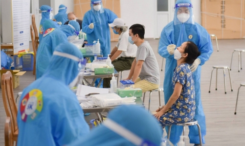 Ngày 31/12: Thêm 16.515 ca Covid-19, Việt Nam đã phát hiện 15 ca biến chủng Omicron