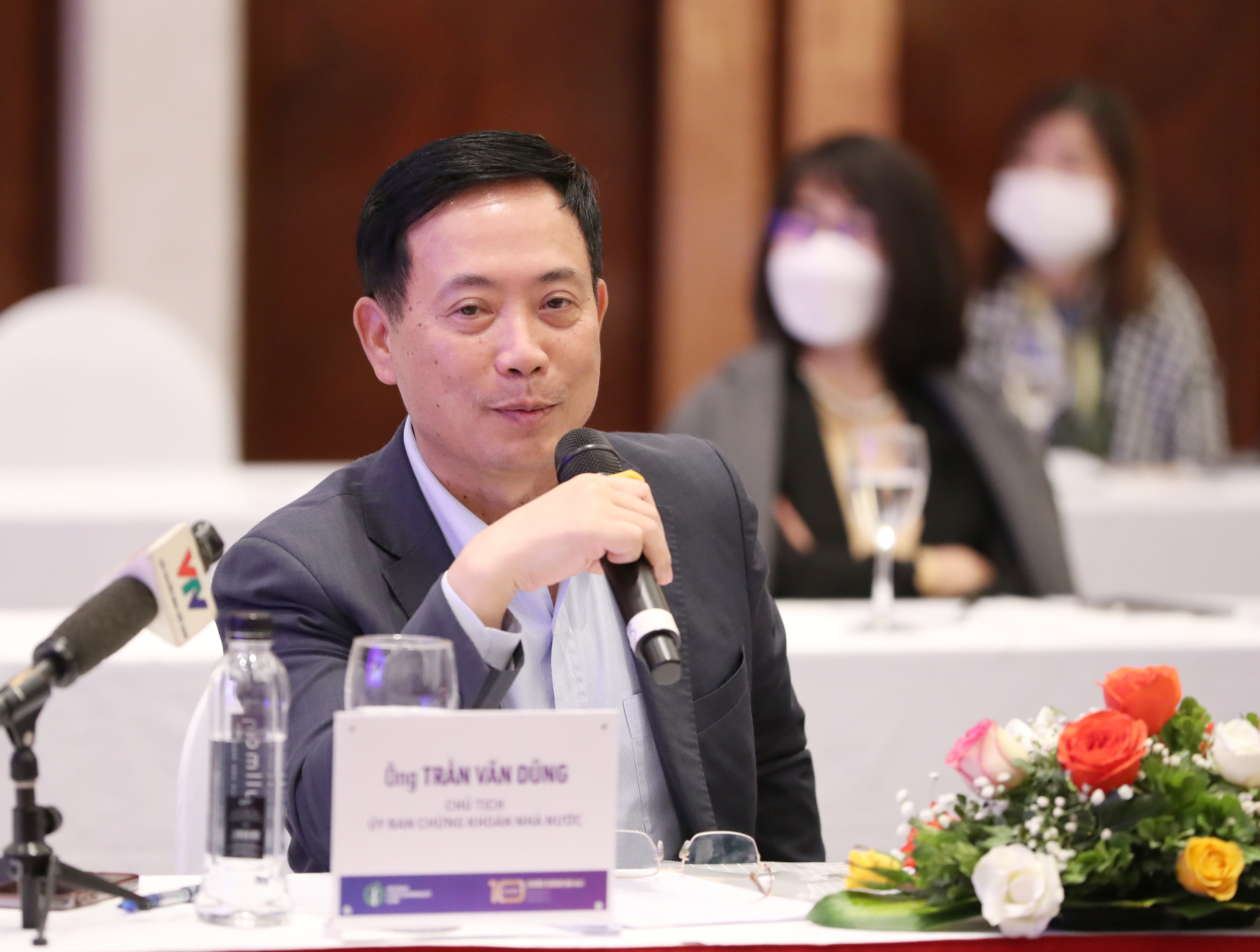 Ông Trần Văn Dũng, Chủ tịch Uỷ ban Chứng khoán.