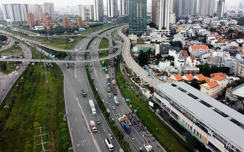 Tuyến metro số 1 nối TP. Thủ Đức với khu trung tâm TP.HCM.