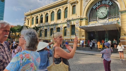 HCMC & Binh Dinh to welcome international tourists