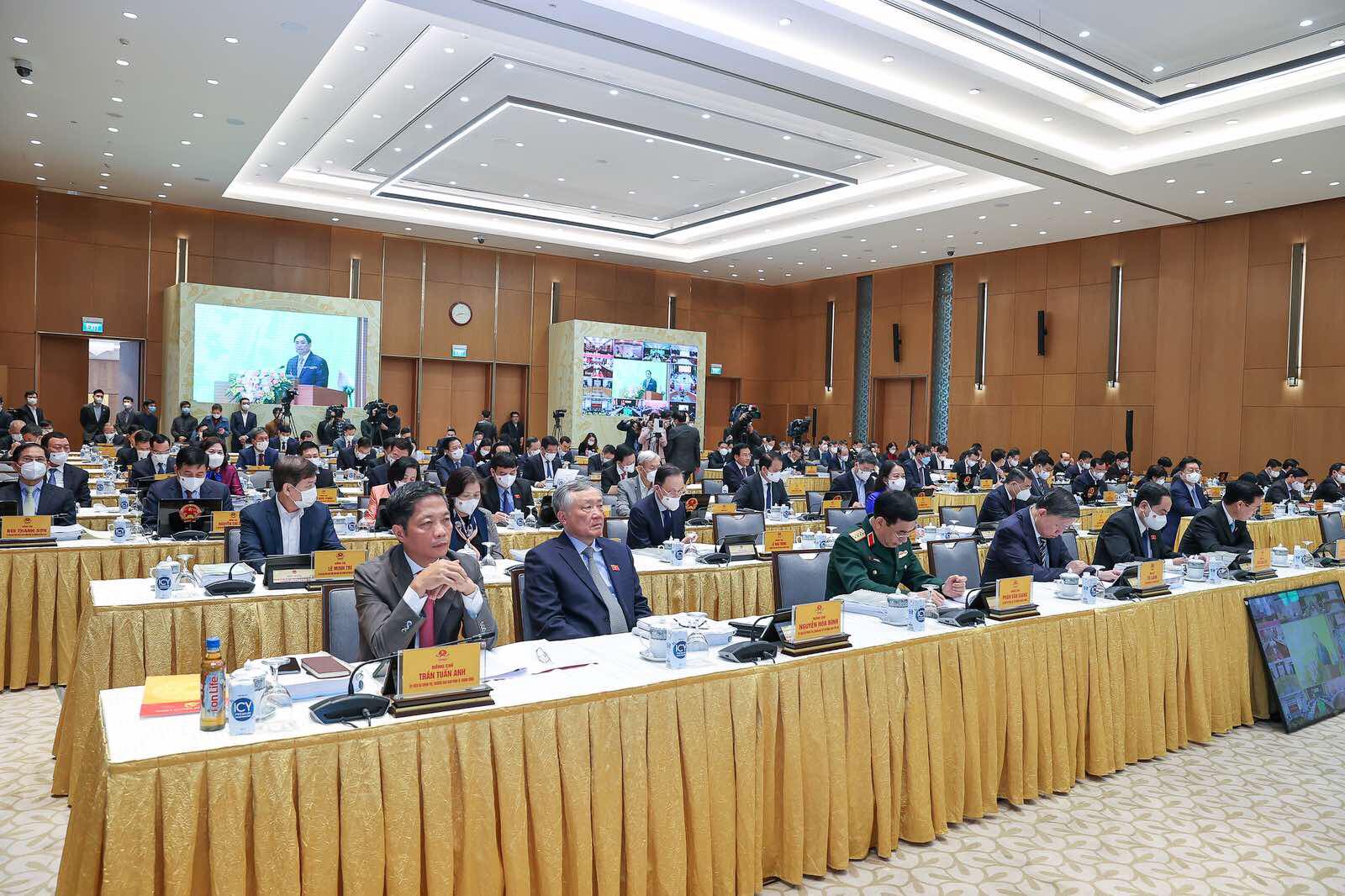 Các đại biểu dự Hội nghị tại điểm cầu trụ sở Chính phủ, Thủ đô Hà Nội - Ảnh: VGP