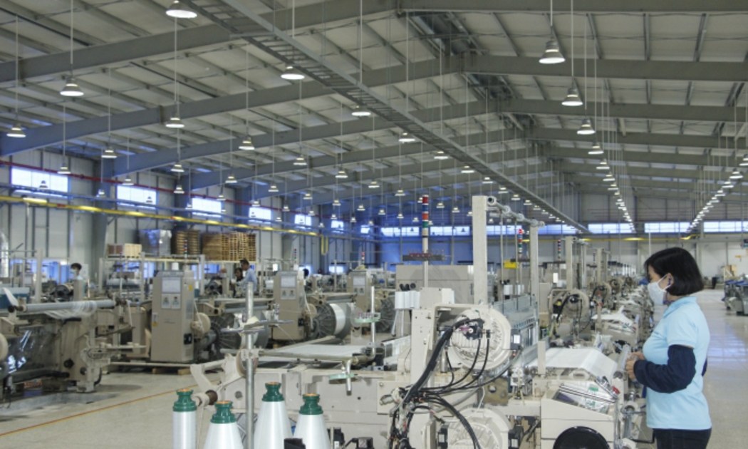 Chịu ảnh hưởng nặng nề bởi dịch Covid-19, tăng trưởng GRDP của Đồng Nai đạt thấp 2,15% nhưng thu ngân sách lại vượt chỉ tiêu.