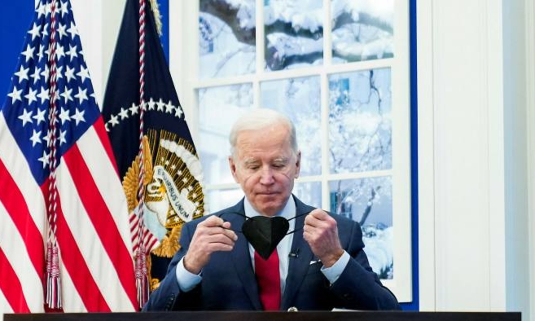 Tổng thống Mỹ Joe Biden trong một bài phát biểu ở Nhà Trắng - Ảnh: AP.