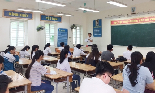 Tận dụng “thời gian vàng”, nhiều địa phương cho học sinh học trực tiếp