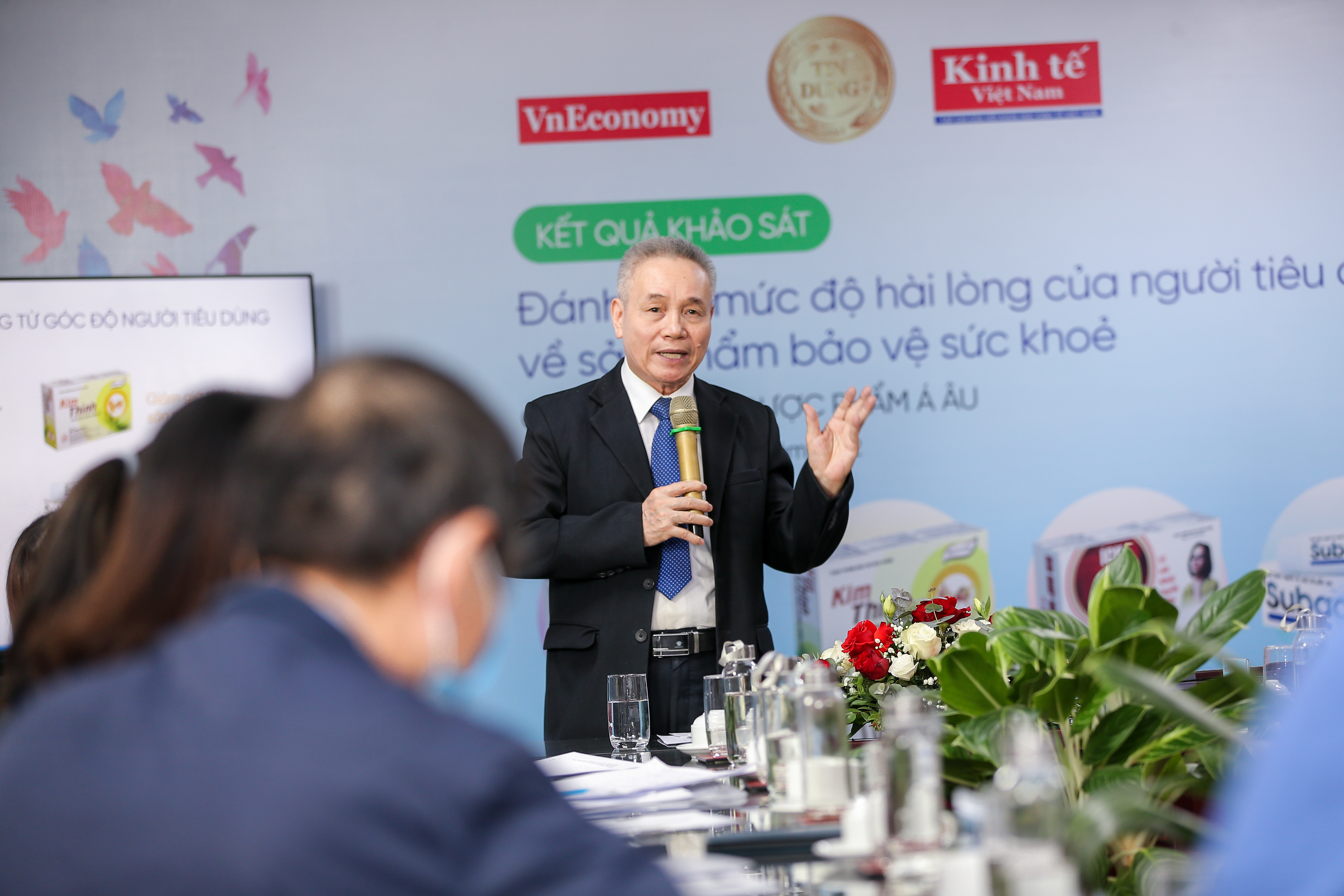 PGS. TS. BS Hồ Bá Do, Phó Chủ tịch Hội YHCT Việt Nam chia sẻ ý kiến tại buổi Tọa đàm và Công bố kết quả khảo sát.