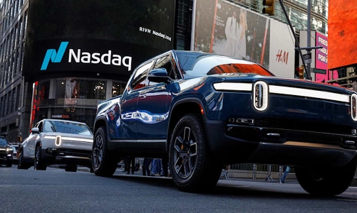 Cổ phiếu hãng xe điện Rivian bất ngờ giảm xuống dưới giá IPO