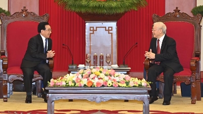Lao PM on official visit