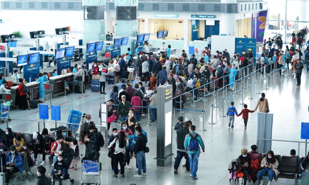 Dự kiến lượng hành khách hạ cánh tại sân bay quốc tế Nội Bài và Tân Sơn Nhất sẽ tăng trong dịp Tết