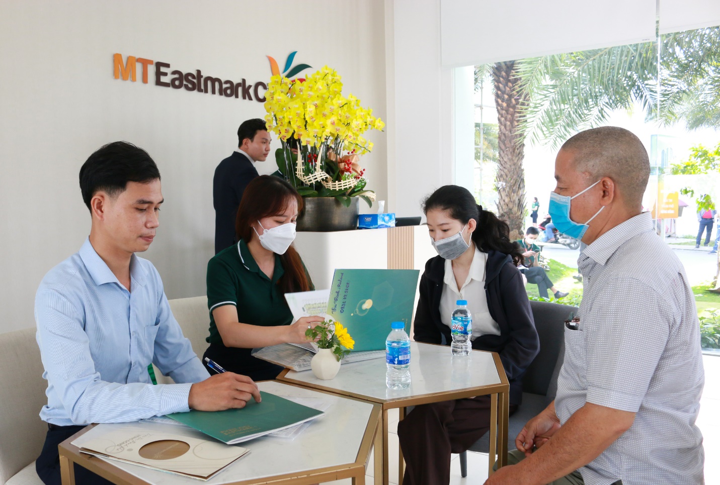 MT Eastmark City tạo được sức hút lớn còn bởi sự đa dạng trong loại hình sản phẩm, phù hợp với “khẩu vị” nhiều nhà đầu tư.