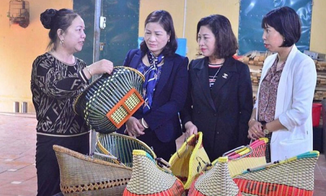 Tăng cường khả năng tiếp cận tài chính cho các doanh nghiệp nhỏ và vừa do phụ nữ làm chủ.