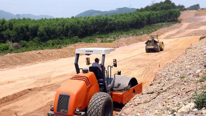 Industry stocks to benefit from infrastructure investment