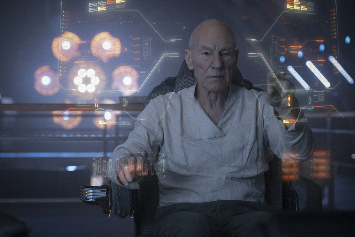 Star Trek: Picard cũng đ&atilde; dừng qu&aacute; tr&igrave;nh ghi h&igrave;nh sau khi 50 th&agrave;nh vi&ecirc;n đo&agrave;n phim c&oacute; kết quả dương t&iacute;nh với nCoV