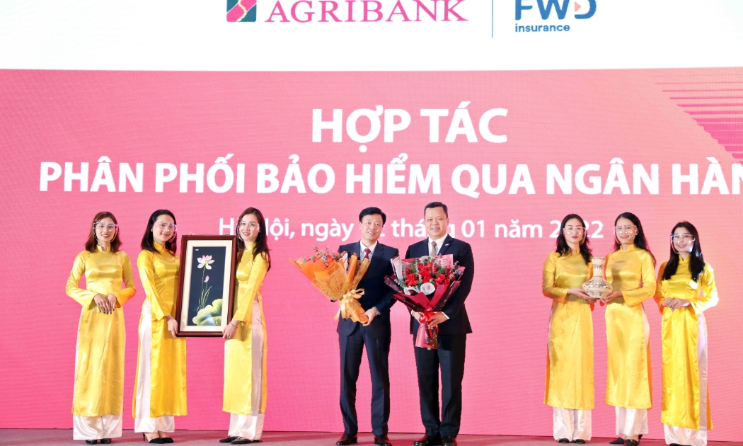 FWD Việt Nam chính thức triển khai hợp tác phân phối bảo hiểm qua ngân hàng Agribank ngày 12/1/2022.