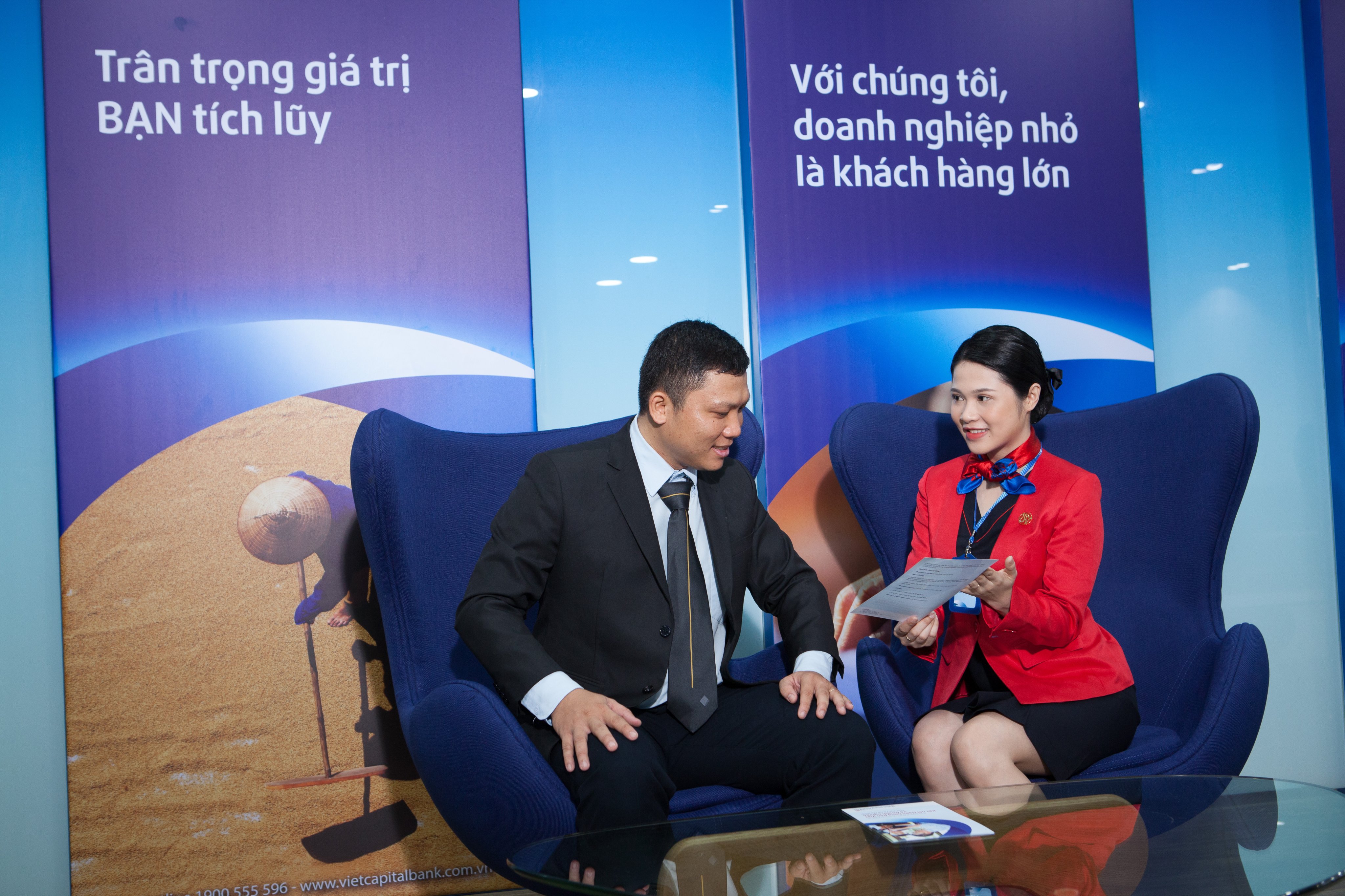 Ngân hàng Bản Việt đã hỗ trợ 10.000 khách hàng bị ảnh hưởng bởi Covid-19 trong năm 2021.