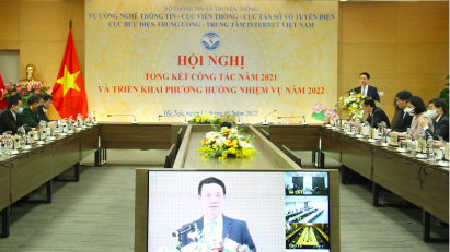 Plan for all phone users to have mobile money accounts this year