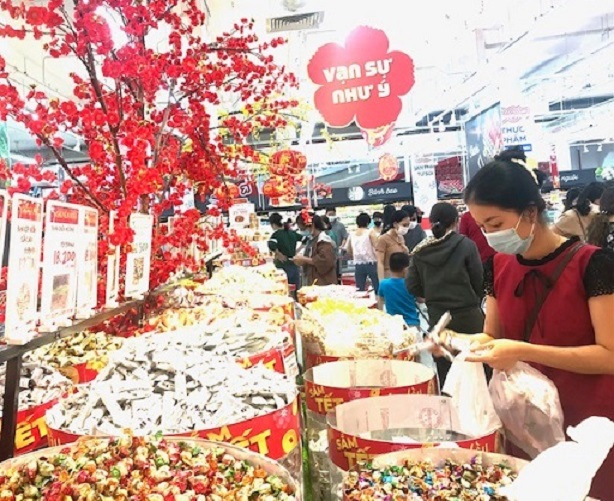 Sản phẩm b&aacute;nh kẹo made in VietNam chiếm ưu thế.