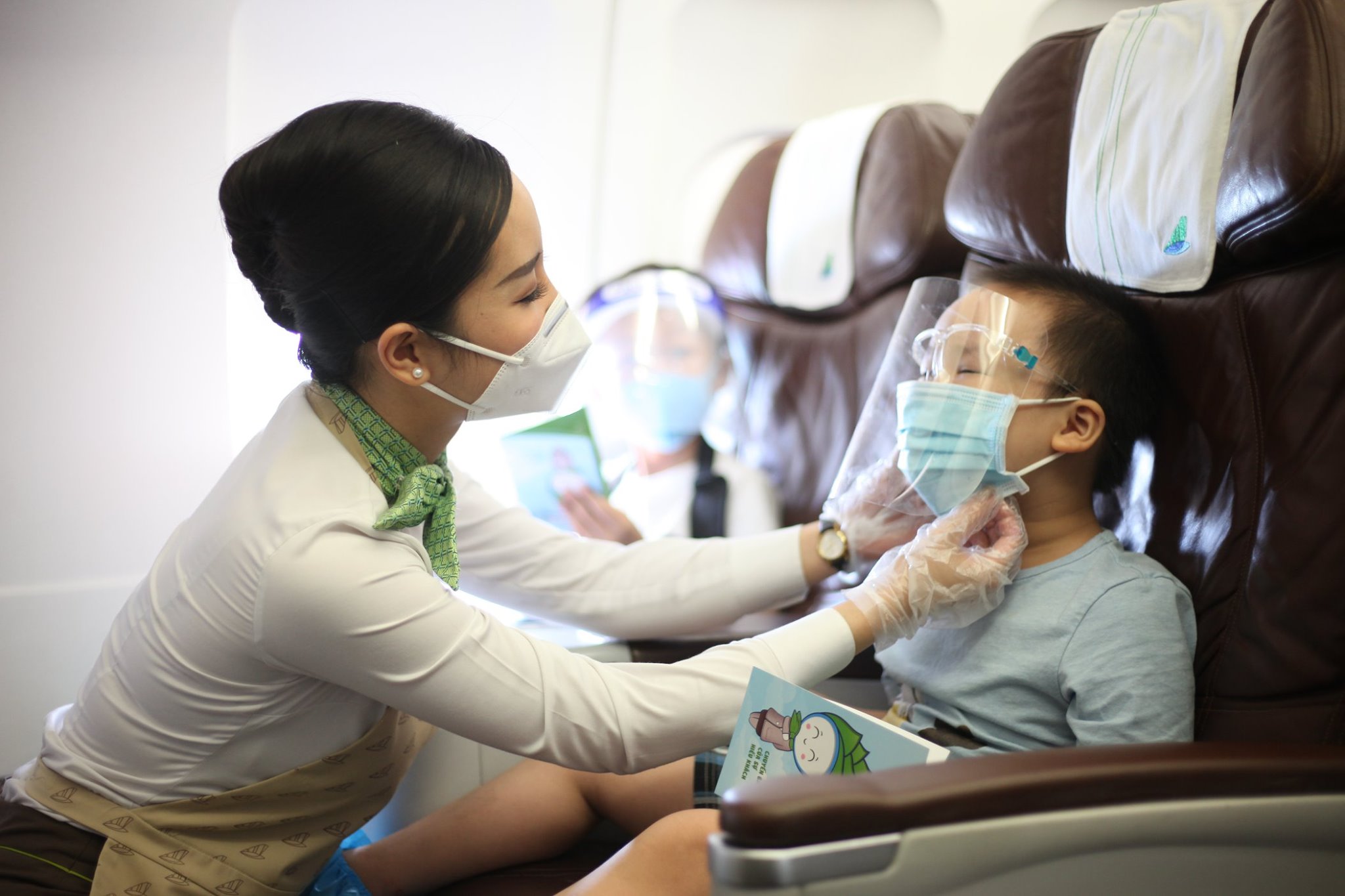 Các biện pháp đảm bảo an toàn chống dịch trên các chuyến bay vẫn liên tục được Bamboo Airways triển khai nghiêm ngặt.