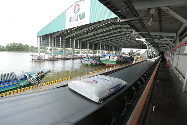 D&acirc;y chuyền sản xuất ph&acirc;n NPK C&agrave; Mau.