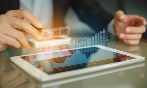 “Đen” và “đỏ” trên sàn chứng khoán