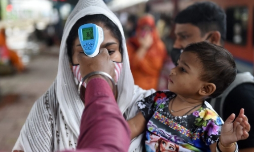 Biến thể Omicron nguy hiểm cho trẻ em hơn so với Delta