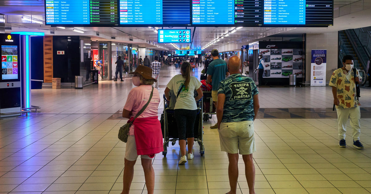 Nhiều chuy&ecirc;n gia cho rằng l&agrave;n s&oacute;ng Omicron tại Nam Phi đ&atilde; chấm dứt - Ảnh: CBS