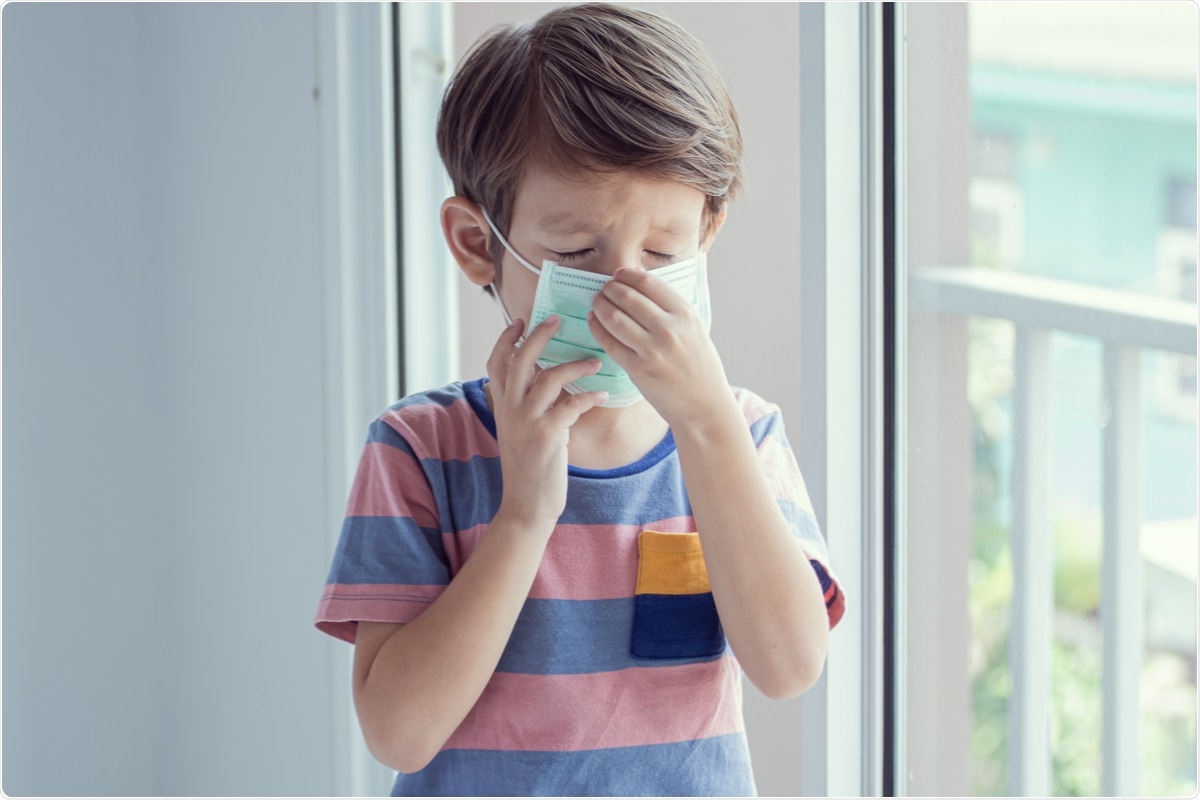 Người mắc chứng parosmia có thể cảm thấy mùi vị của thức ăn bị biến dạng và thường ngửi thấy mùi khó chịu.