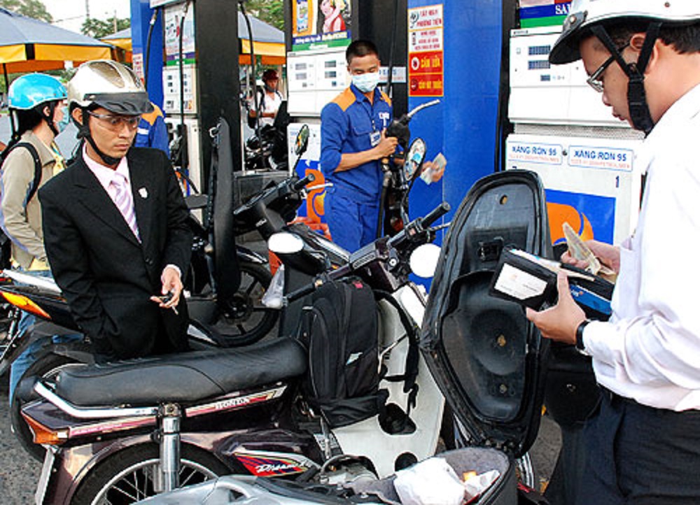 Đồng loạt tăng giá xăng dầu từ chiều 21/01/2022.