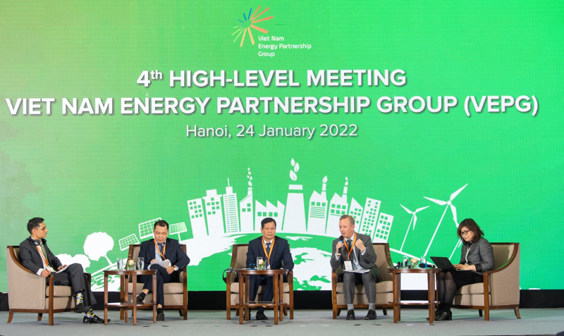 Seminar on the strategic vision for sustainable energy transition in Vietnam, on January 24. Source: VnEconomy