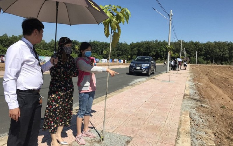 Nhiều nhà đầu tư đổ về Bà Rịa - Vũng Tàu săn đất thời gian qua.