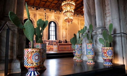 Khi Dolce & Gabbana “lấn sân” lĩnh vực đồ nội thất xa xỉ