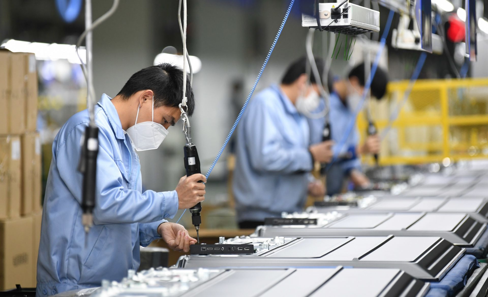 Hàng ngàn doanh nghiệp Việt đã chủ động thích ứng, vượt qua đại dịch Covid -19