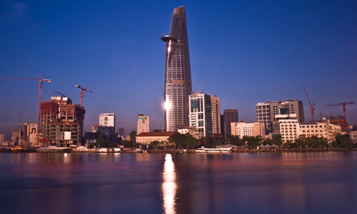 Kinh tế TP.HCM năm 2021: Bức tranh toàn cảnh giữa mùa Covid-19