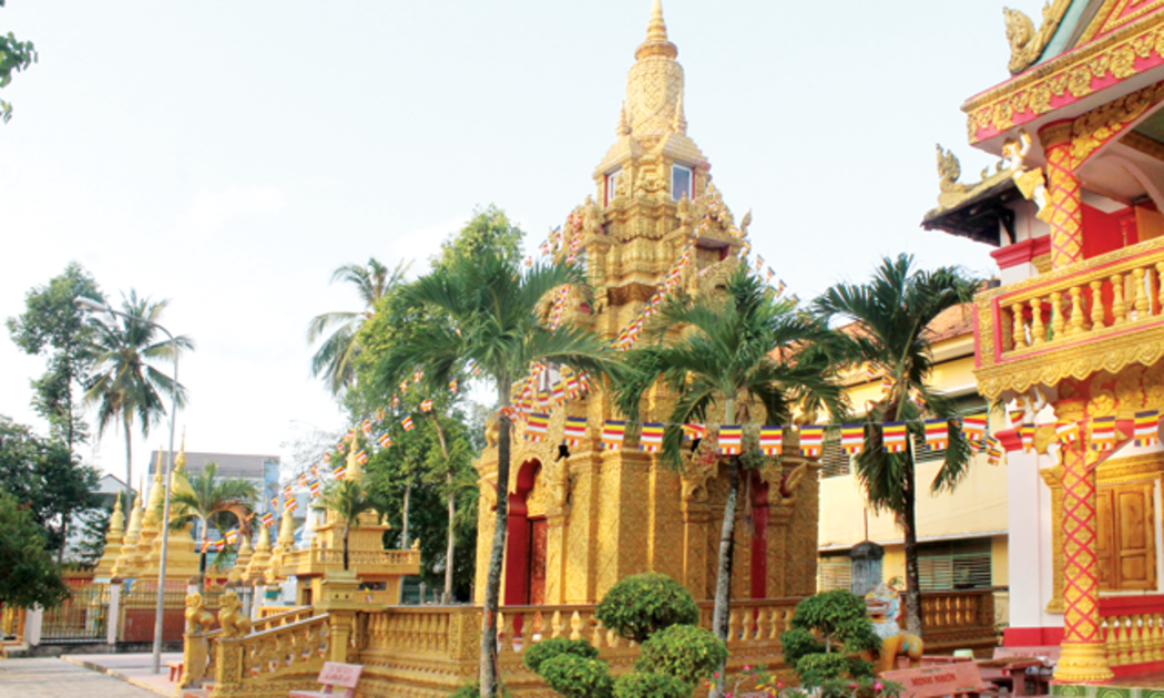 Quang cảnh chùa Xà Tón ở Tri Tôn