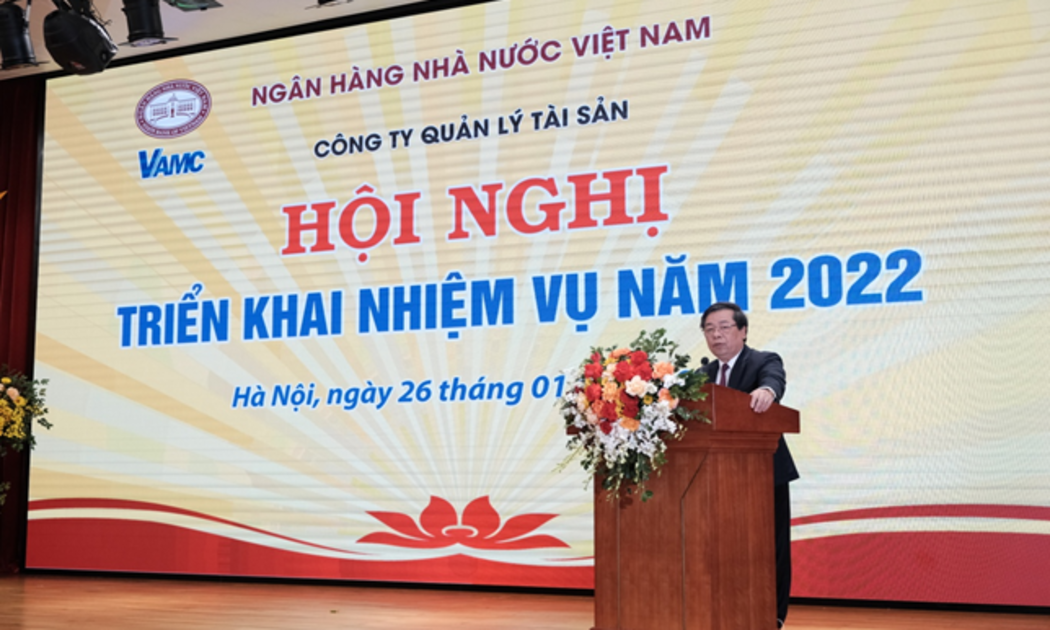 Ông Nguyễn Kim Anh, Phó Thống đốc Ngân hàng Nhà nước phát biểu tại hội nghị