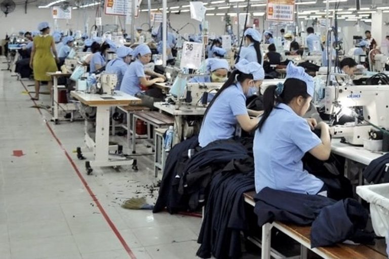 Dệt may vượt qua năm đặc biệt khó khăn một cách đầy ngoạn mục.