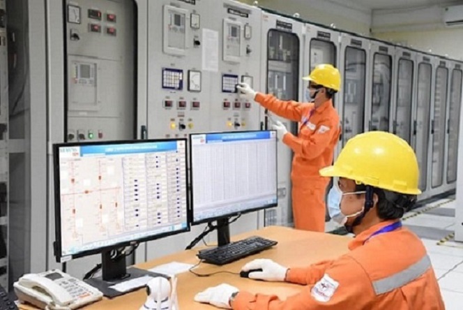 Hệ thống điện được vận hành an toàn trong kỳ nghỉ Tết.