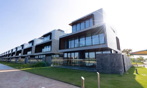 Bước chuyển mình trở thành nhà phát triển bất động sản quốc tế của Đất Xanh Miền Trung