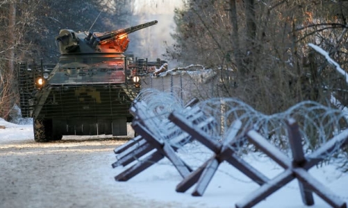 Thêm dự báo giá dầu có thể lên 120 USD/thùng nếu Nga tấn công Ukraine