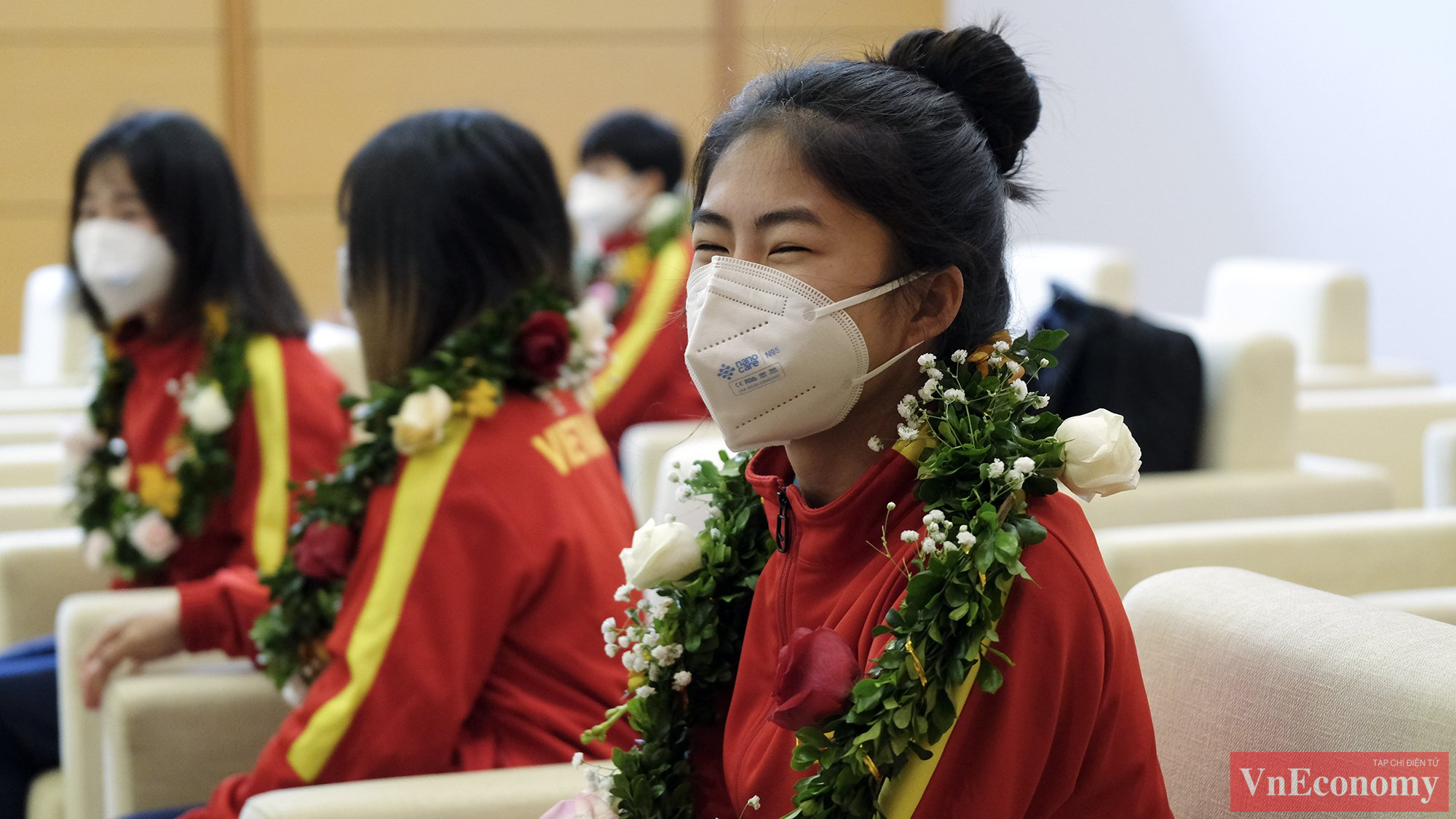 Để đảm bảo an to&agrave;n ph&ograve;ng chống dịch, sẽ chỉ c&oacute; Li&ecirc;n đo&agrave;n b&oacute;ng đ&aacute; Việt Nam (VFF) tổ chức đ&oacute;n tiếp đội tuyển tại sảnh VIP A.