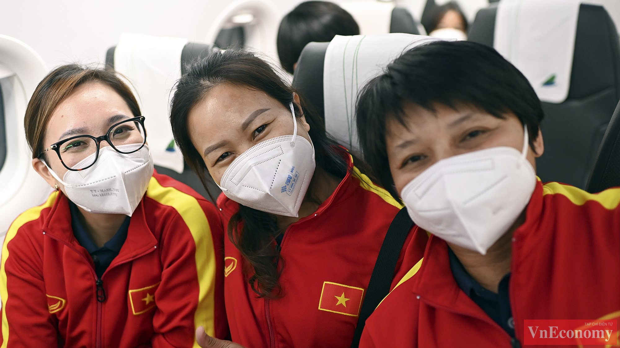 Chuyến bay đ&oacute;n đo&agrave;n đ&atilde; từ H&agrave; Nội tới Mumbai (Ấn Độ) l&uacute;c 22 giờ tối 9/2, cất c&aacute;nh rời Ấn Độ l&uacute;c 7 s&aacute;ng nay 10/2.