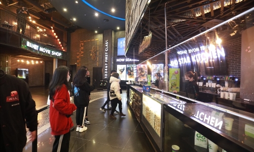 Sau 9 tháng mở cửa trở lại, các rạp chiếu phim Hà Nội chống dịch ra sao?