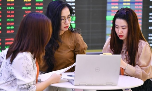 Lượng tài khoản chứng khoán cá nhân mở mới giảm mạnh trong tháng 1/2022