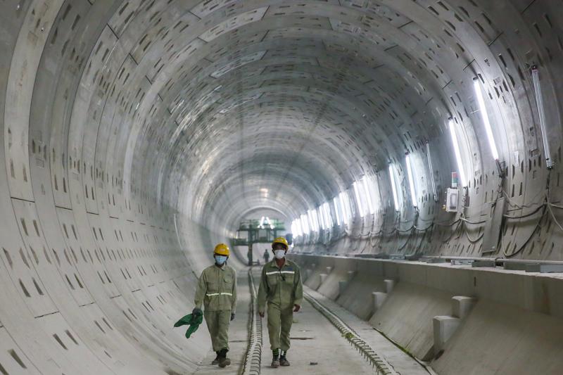 Tuyến metro số 1 có 3 nhà ga ngầm: Bến Thành, nhà hát Thành phố và Ba Son.