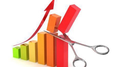 VnDirect: Q4 profits of listed companies up yearly, down quarterly