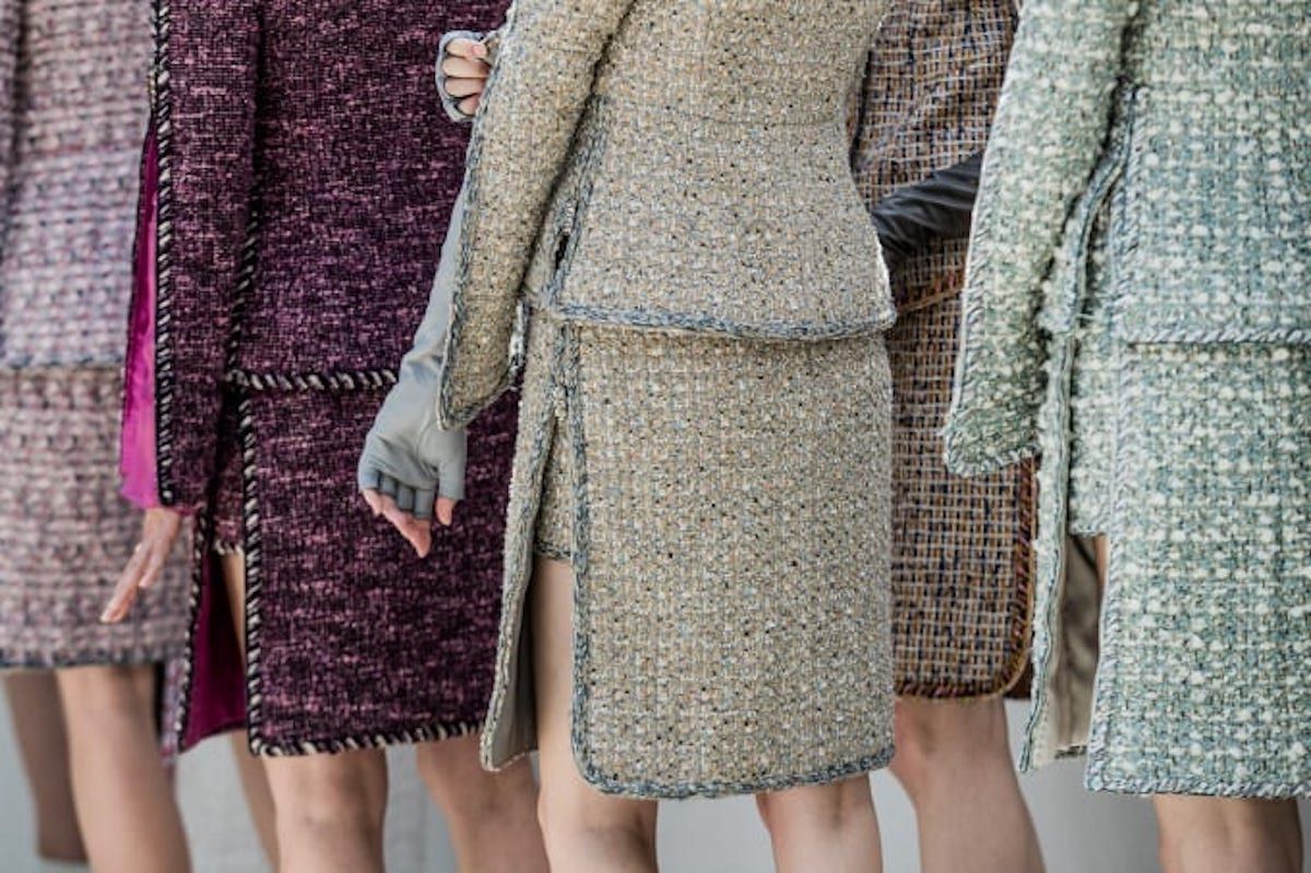 Việc đăng k&yacute; bảo hộ bản quyền cho thiết kế ho&agrave;n to&agrave;n c&oacute; thể thực hiện nhưng vẫn sẽ rất tốn thời gian, c&ocirc;ng sức v&agrave; cả tiền bạc.